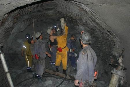 东山工程爆破中的危险因素分析以及应对工程爆破危险的措施